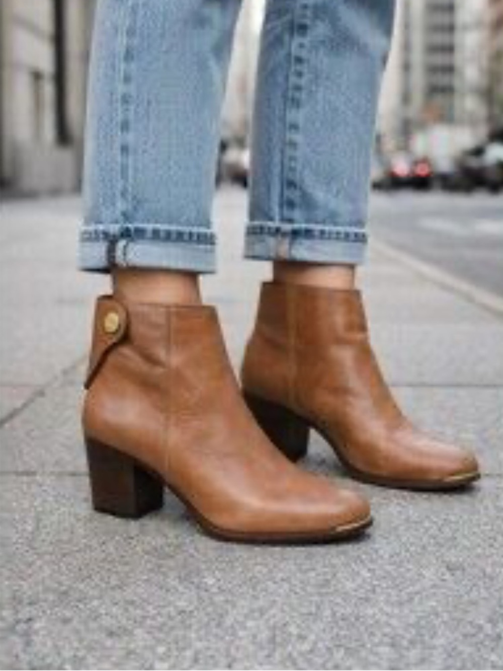 Coach Waldorf Calf Leather Boots with Gold toe and snap details. SZ 7. Luxury.
